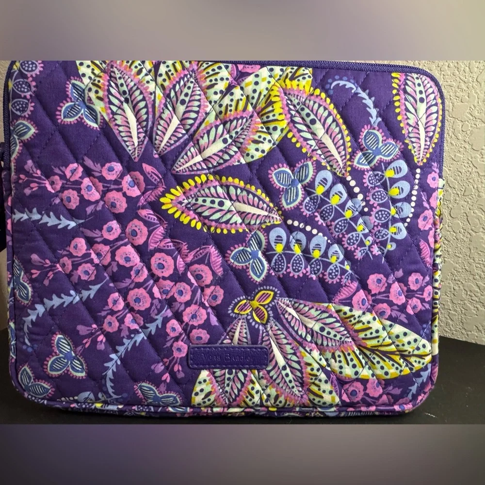 Vera Bradley Purple Floral Laptop Bag‎
